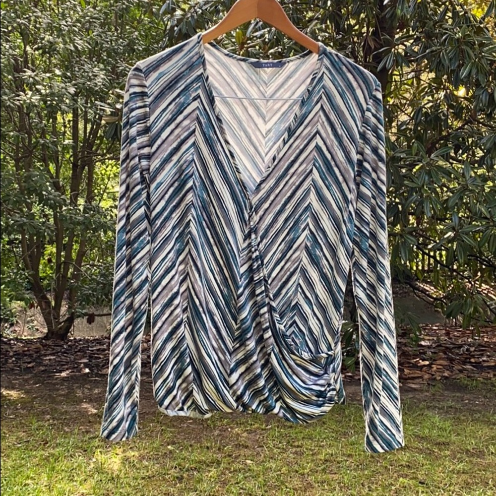 Tart wrap top